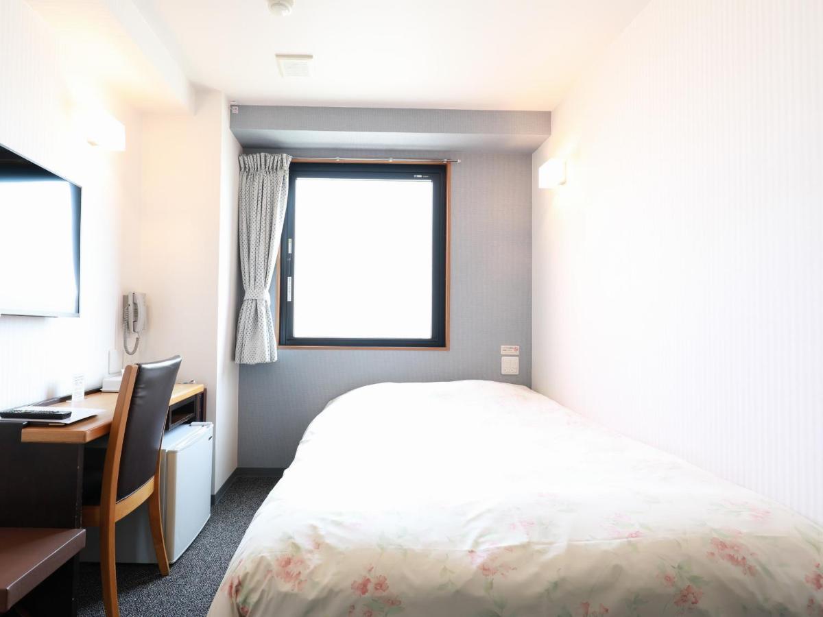 Toyama Town Hotel Екстериор снимка